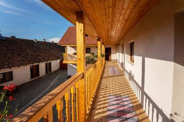Фото номера Двухместный номер с 1 кроватью и балконом Гостевой дом Casa Brutarului Crit г. Criţ 3